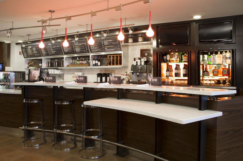 Courtyard By Marriott Sacramento Folsom Hotel Buitenkant foto