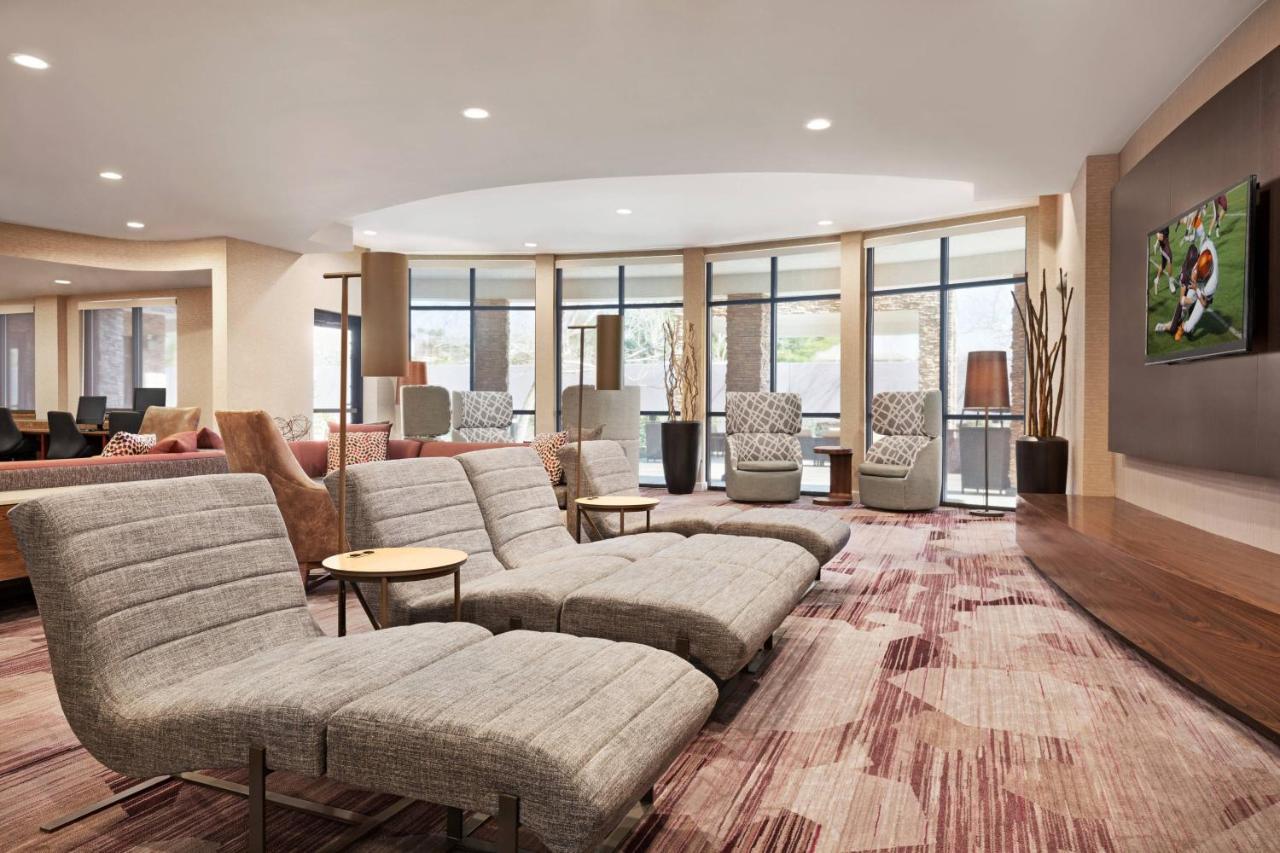 Courtyard By Marriott Sacramento Folsom Hotel Buitenkant foto