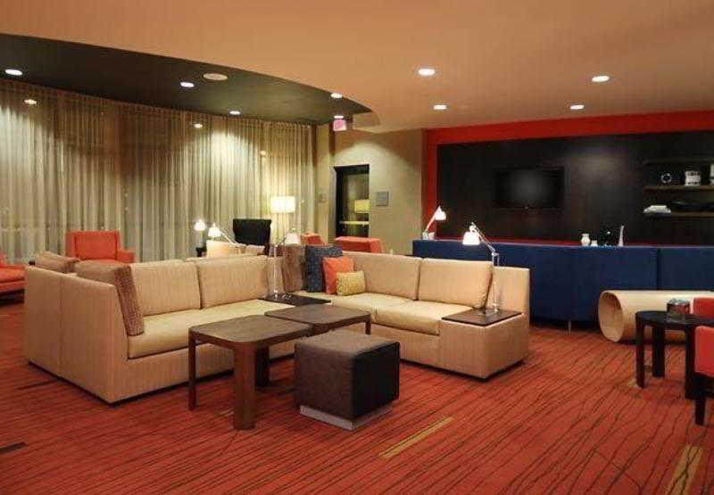 Courtyard By Marriott Sacramento Folsom Hotel Buitenkant foto