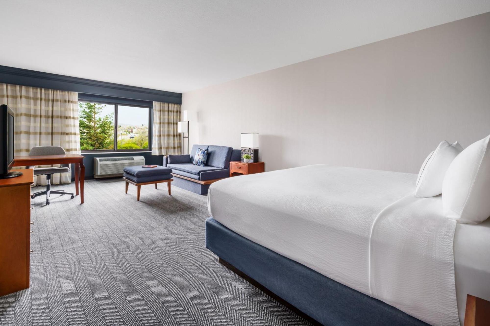 Courtyard By Marriott Sacramento Folsom Hotel Buitenkant foto